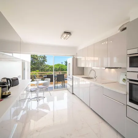 Renovated 155m2 3br6p - Palm Apartment Cannes