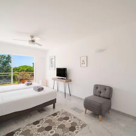 Renovated 155m2 3br6p - Palm *