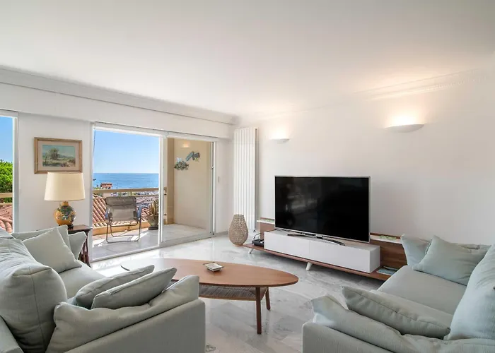 Daire Bright With Sea View - Palm *